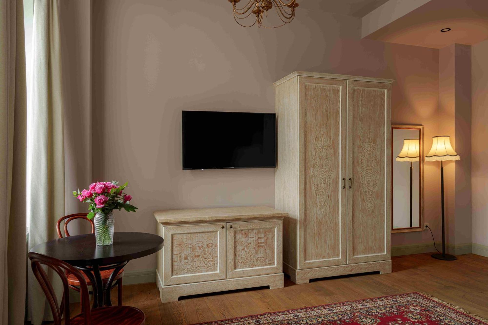 Grand Hotel Gyumri By Apricot Hotels Экстерьер фото