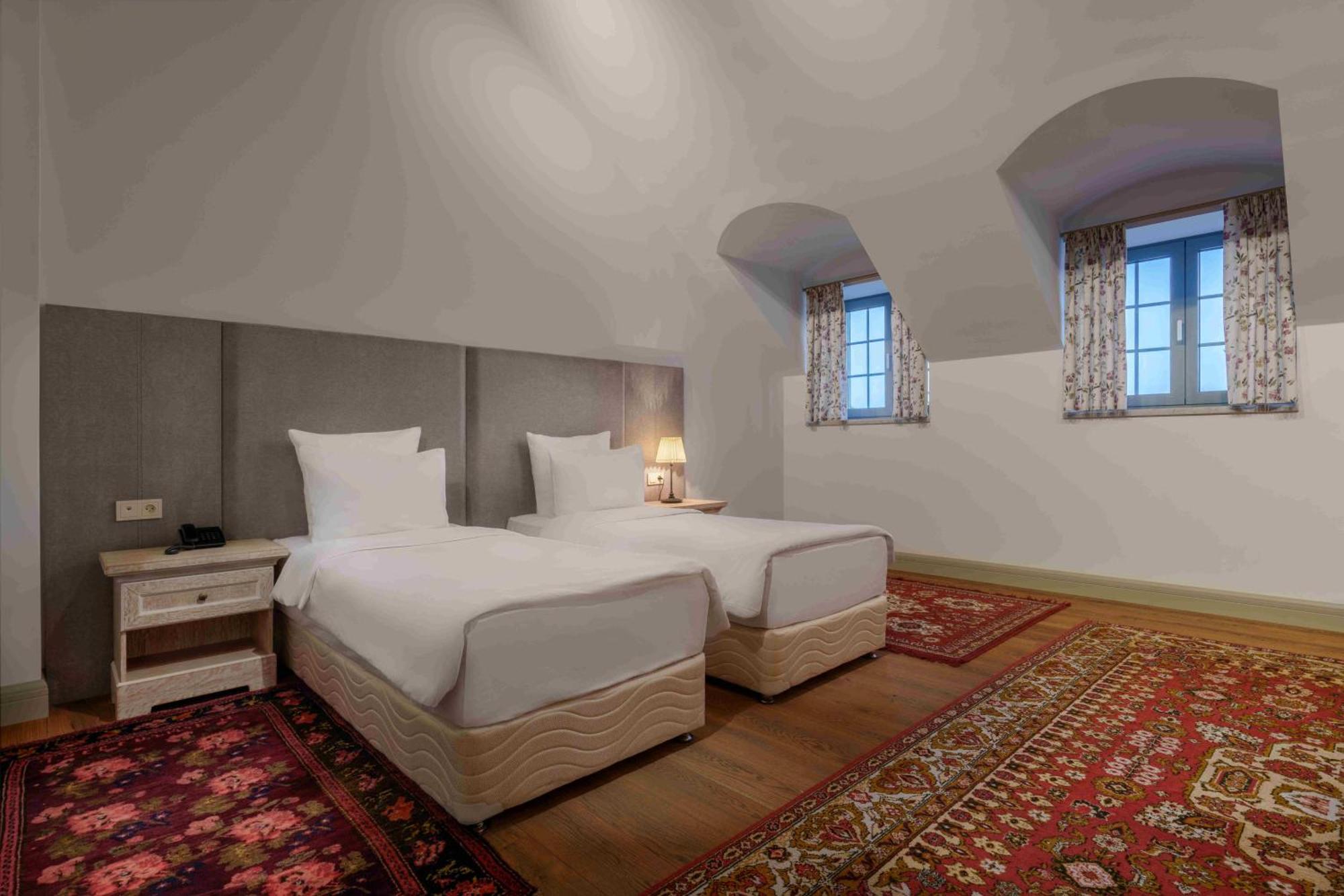 Grand Hotel Gyumri By Apricot Hotels Экстерьер фото
